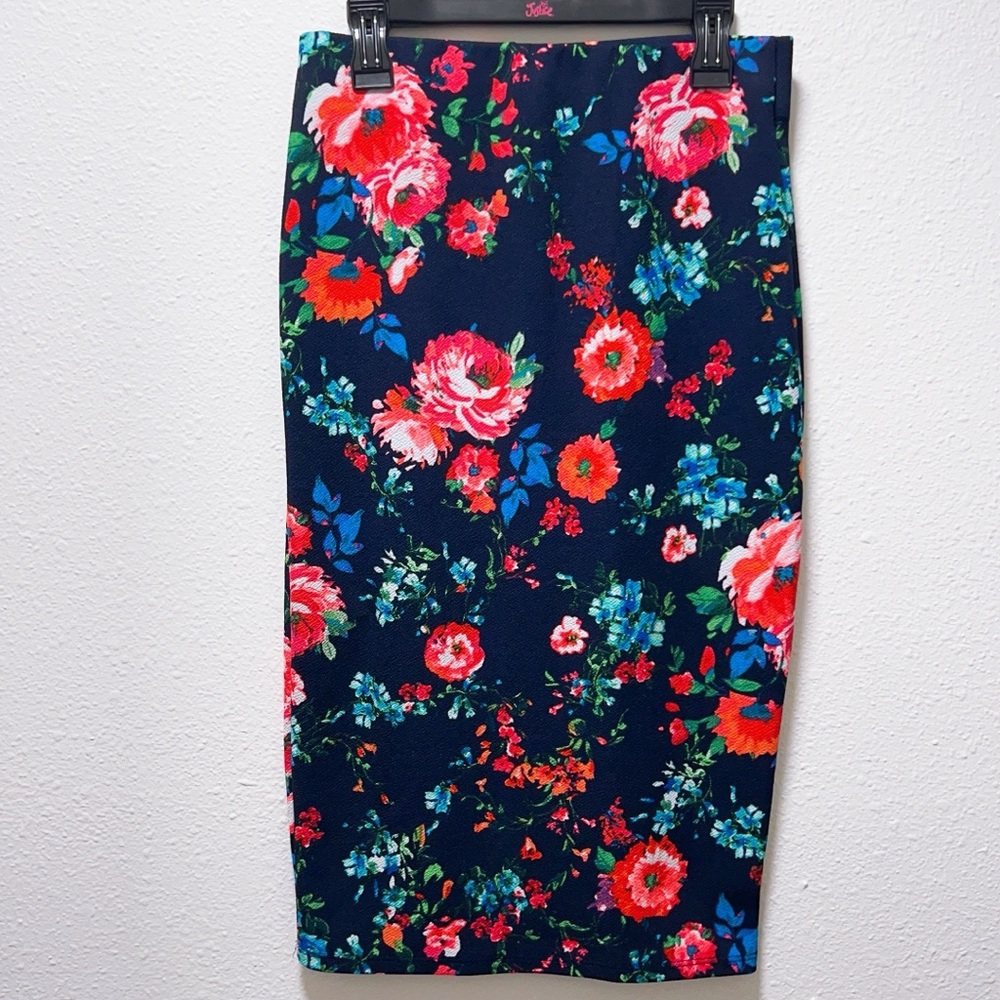 Floral Pencil Skirt - Vibrant Colors